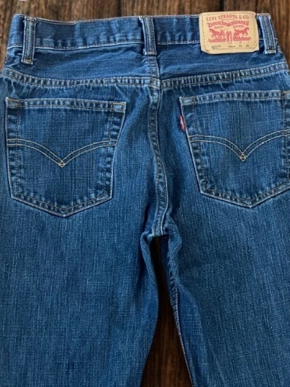 Levi's Women's 505 Straight Leg Jeans in Medium Blue Denim